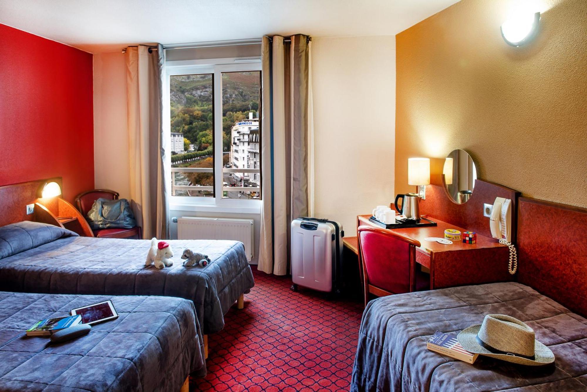 Hotel La Solitude Lourdes Exterior foto